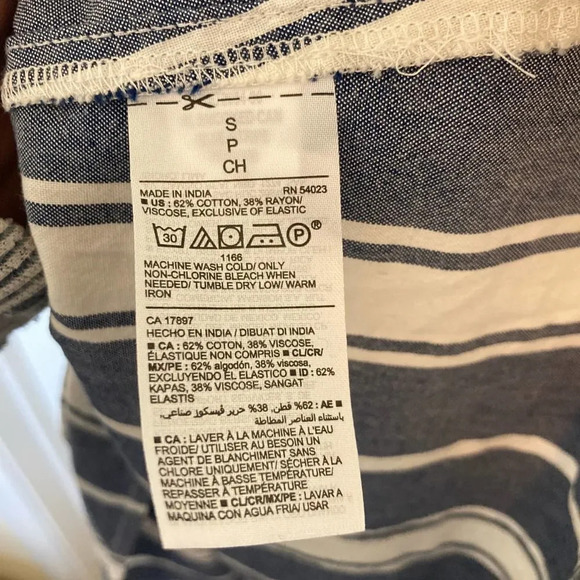 OLD NAVY Striped Smocked Cami Wide-Leg Jumpsuit Size Small - Picture 6 of 7